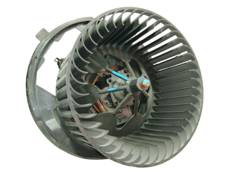 Recambio de motor calefaccion para volkswagen passat berlina (3c2) highline referencia OEM IAM 3C1820015G CZ0160600863 