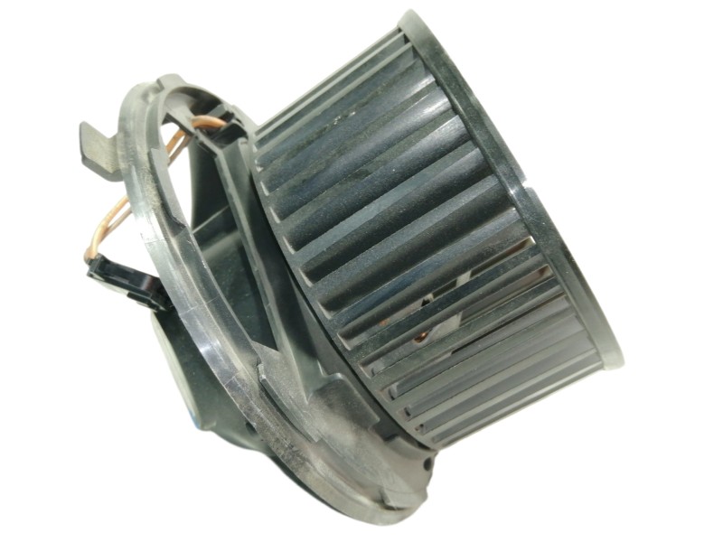 Recambio de motor calefaccion para volkswagen passat berlina (3c2) highline referencia OEM IAM 3C1820015G CZ0160600863 