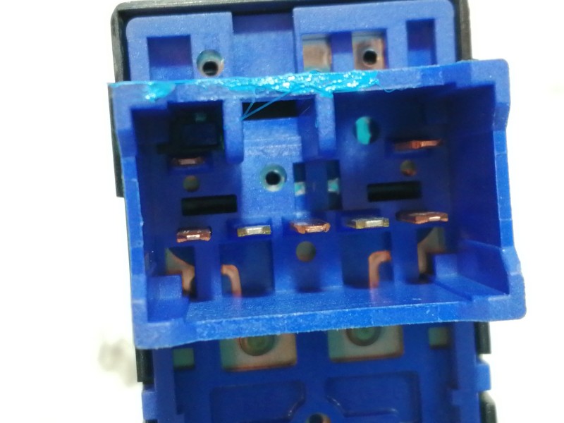 Recambio de mando elevalunas trasero izquierdo para kia rio concept referencia OEM IAM 935801W000  