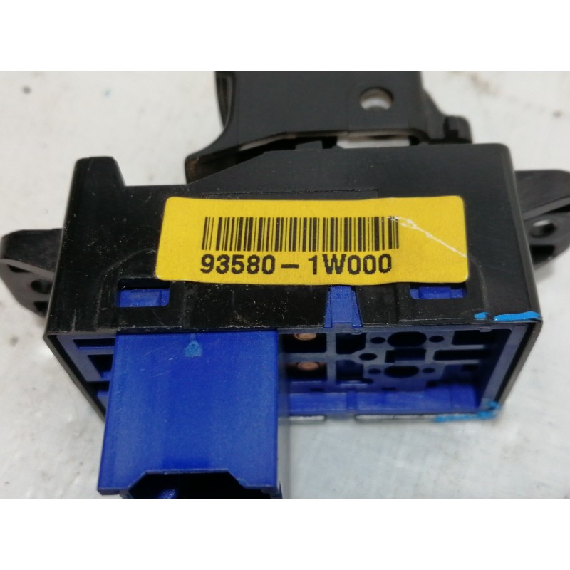 Recambio de mando elevalunas trasero izquierdo para kia rio concept referencia OEM IAM 935801W000  