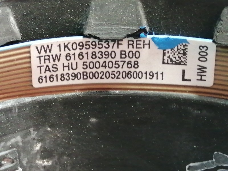 Recambio de volante para volkswagen passat berlina (3c2) highline referencia OEM IAM 3C0419091 3C0419091LE74 1K095953F / 1K09595