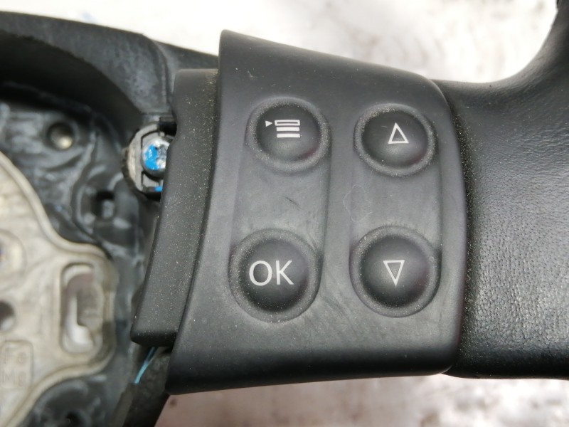 Recambio de volante para volkswagen passat berlina (3c2) highline referencia OEM IAM 3C0419091 3C0419091LE74 1K095953F / 1K09595