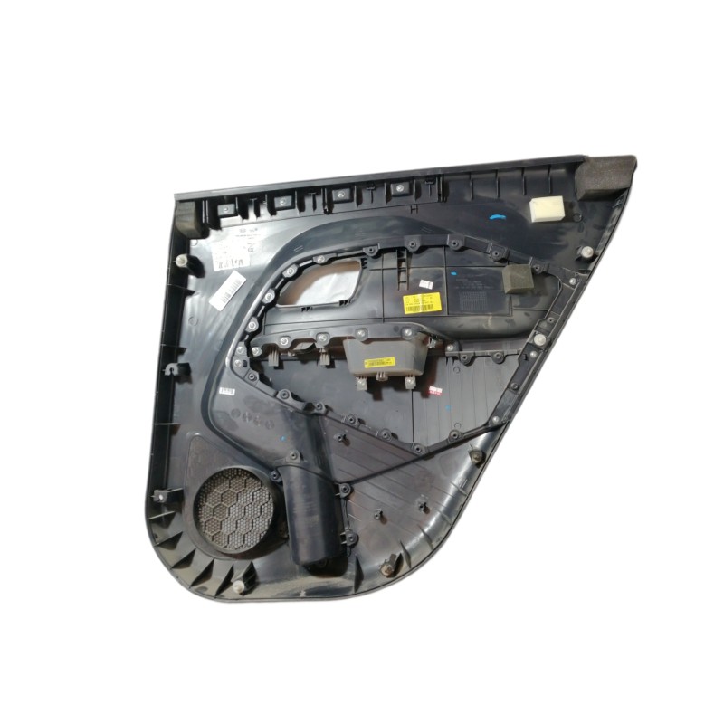 Recambio de guarnecido puerta trasera izquierda para kia rio concept referencia OEM IAM 833301W020 833311W010 