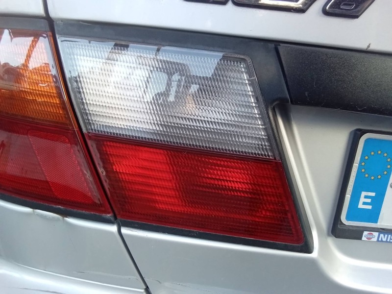 Recambio de piloto trasero izquierdo interior para nissan primera berlina (p11) slx referencia OEM IAM 23070102  