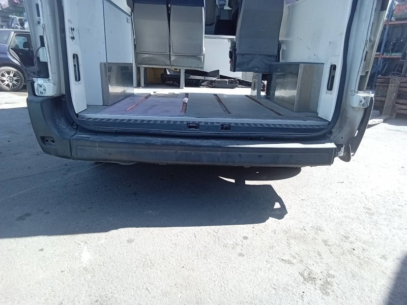 Recambio de paragolpes trasero para renault master kasten 2.3 dci diesel cat referencia OEM IAM   