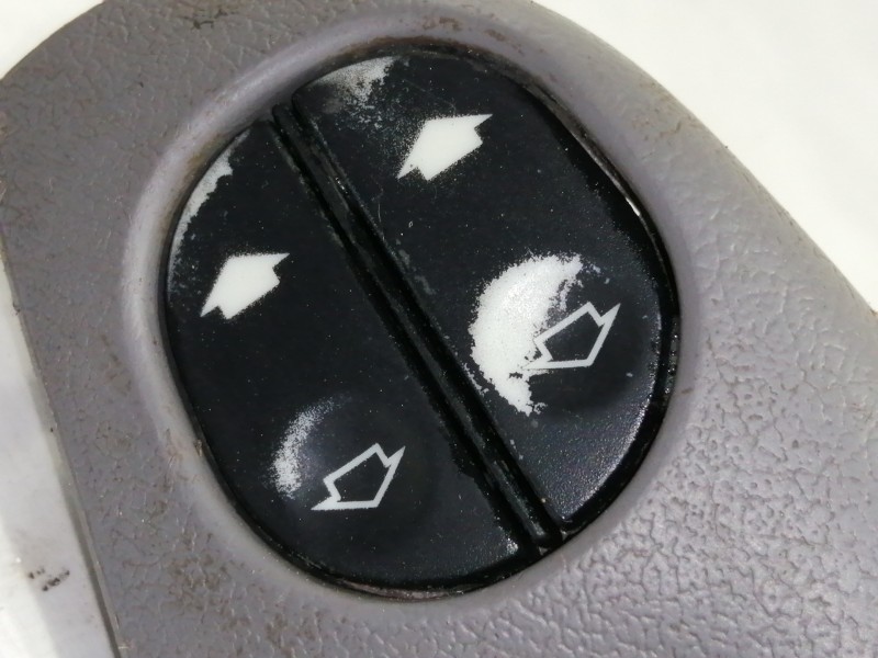 Recambio de mando elevalunas delantero izquierdo para ford ka (ccq) básico referencia OEM IAM 98KBB24185  