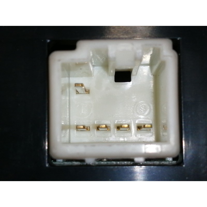 Recambio de modulo electronico para ssangyong rodius xdi limited referencia OEM IAM 8737021002  