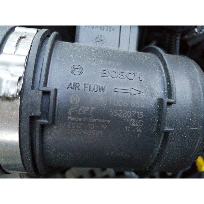 Recambio de caudalimetro para fiat doblo active referencia OEM IAM 0281006054 55220715 F00C2G8003 