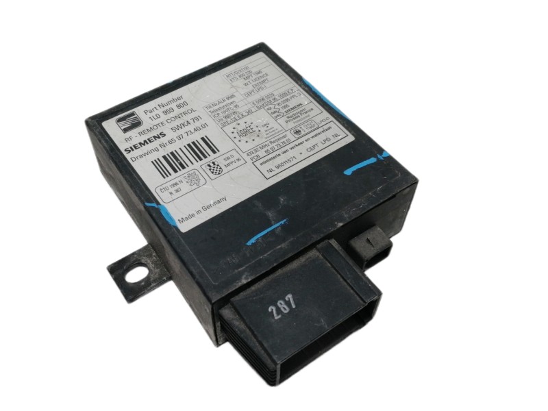 Recambio de centralita cierre para seat ibiza (6k1) signo referencia OEM IAM 1L0959800 5WK4791 