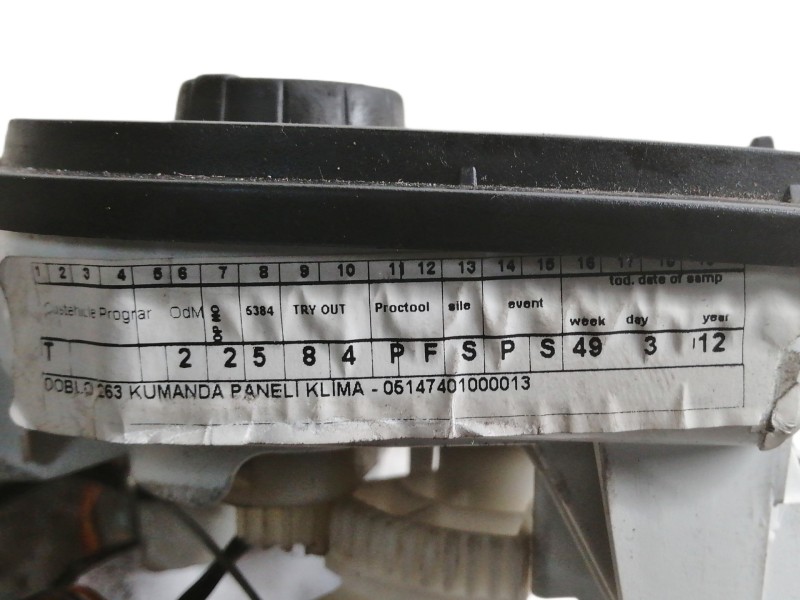 Recambio de mando calefaccion / aire acondicionado para fiat doblo active referencia OEM IAM 05147401000013 735498657 