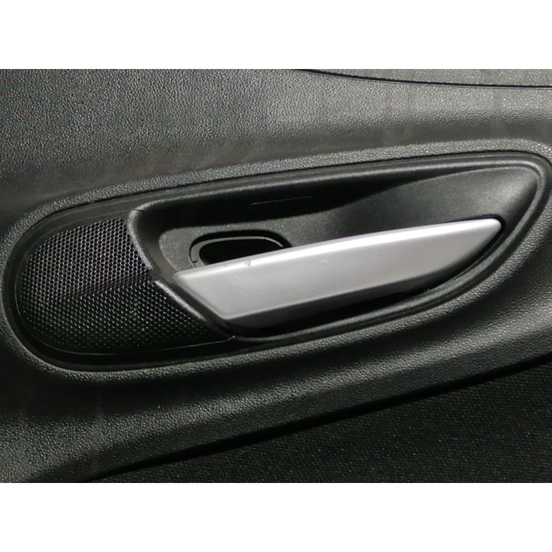 Recambio de guarnecido puerta delantera derecha para fiat punto (199) easy referencia OEM IAM 1865251 1865251B835 