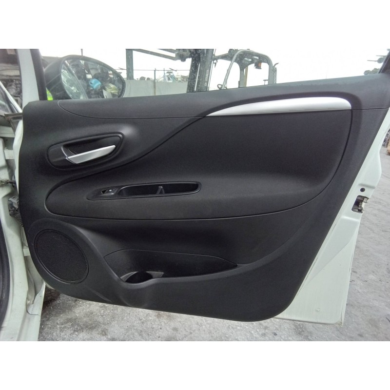 Recambio de guarnecido puerta delantera derecha para fiat punto (199) easy referencia OEM IAM 1865251 1865251B835 