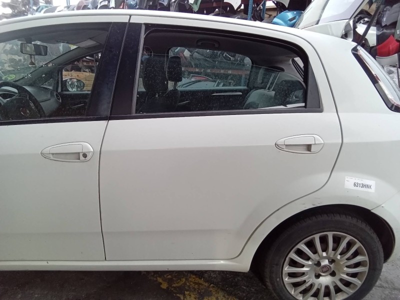 Recambio de puerta trasera izquierda para fiat punto (199) easy referencia OEM IAM   
