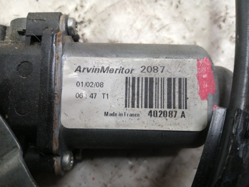 Recambio de elevalunas delantero izquierdo para renault kangoo (f/kc0) luxe privilege referencia OEM IAM 402087A  ELECTRICO