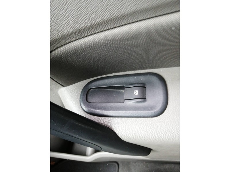 Recambio de mando elevalunas delantero derecho para renault kangoo (f/kc0) luxe privilege referencia OEM IAM 8200548968 1007478 