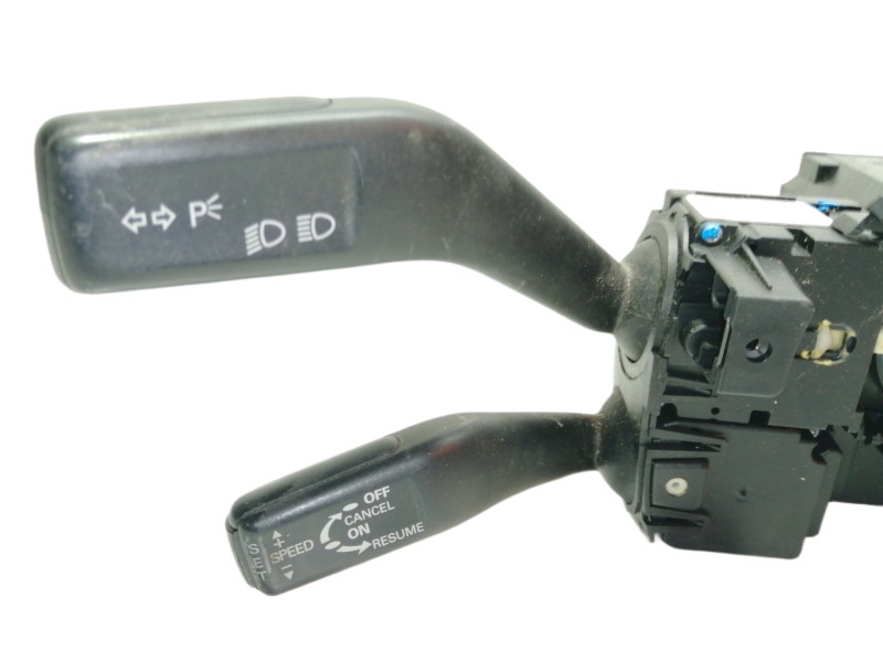 Recambio de mando multifuncion para volkswagen passat berlina (3c2) trendline referencia OEM IAM 3C5953513B 3C5953507E / 3C59535