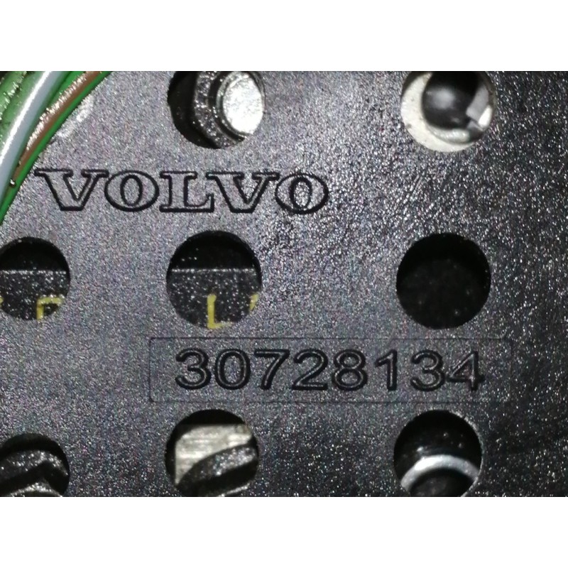 Recambio de caja reles / fusibles para volvo xc90 d5 kinetic (5 asientos) (136kw) referencia OEM IAM 30797010 30728134 