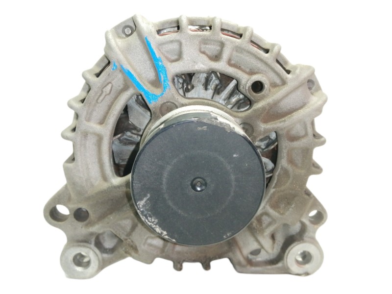 Recambio de alternador para skoda fabia like referencia OEM IAM 04C903023C  