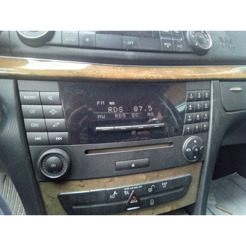 Recambio de sistema audio / radio cd para mercedes-benz clase e (w211) berlina e 220 cdi (211.008) referencia OEM IAM A211870288