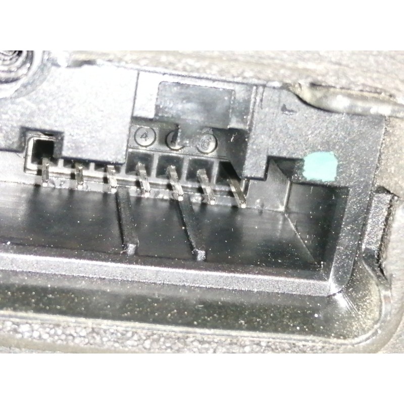 Recambio de cerradura puerta trasera izquierda para skoda fabia like referencia OEM IAM 6V0839015A  