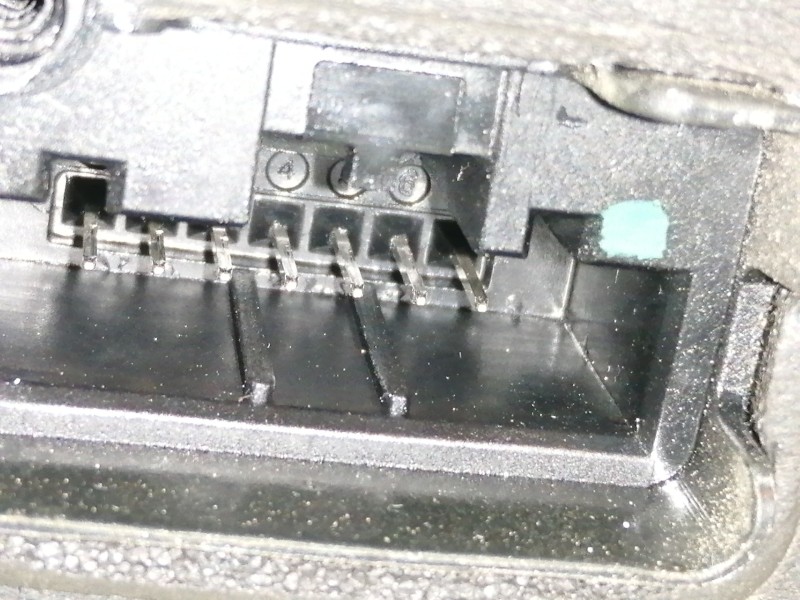 Recambio de cerradura puerta trasera izquierda para skoda fabia like referencia OEM IAM 6V0839015A  