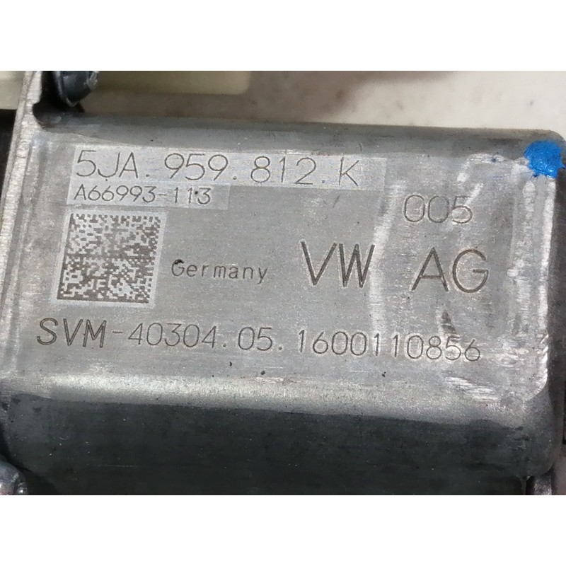 Recambio de elevalunas delantero derecho para skoda fabia like referencia OEM IAM 5JA959812K  