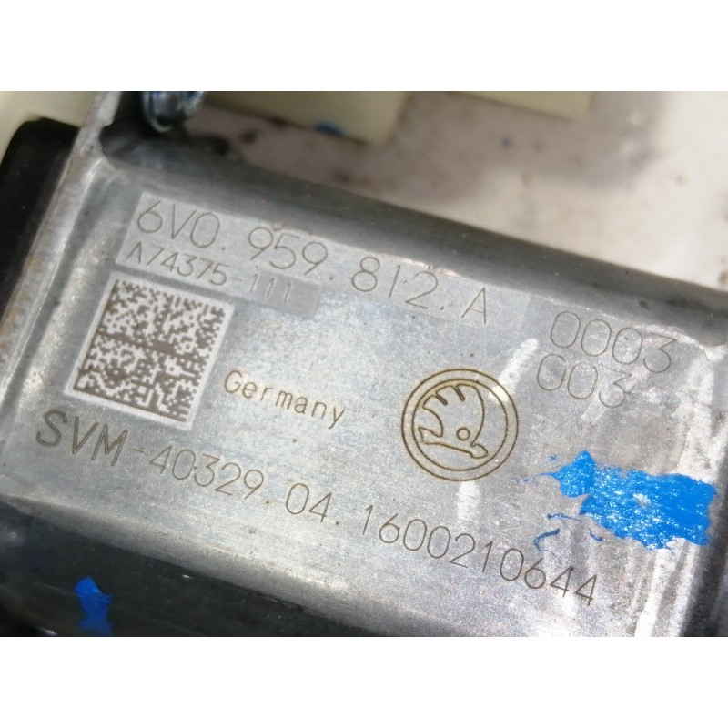 Recambio de elevalunas trasero derecho para skoda fabia like referencia OEM IAM 6V0959812A A64674114 7 280460402 0006497908