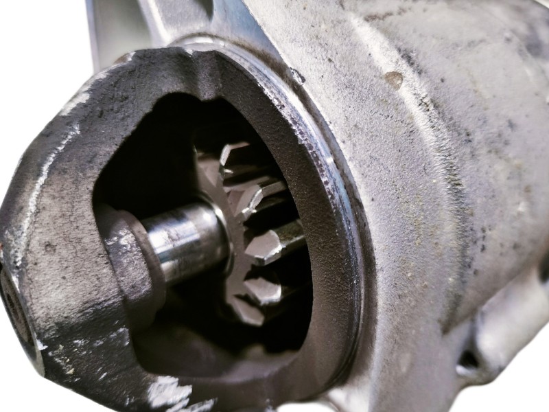 Recambio de motor arranque para kia carnival 2.9 crdi vgt active referencia OEM IAM 361004X901 031114272 