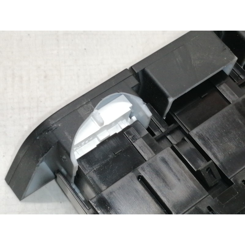 Recambio de warning para skoda fabia like referencia OEM IAM 6V0927132A 03498508102 5116001327777001