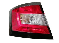 Recambio de piloto trasero izquierdo para skoda fabia like referencia OEM IAM 6V6945095 62421901 