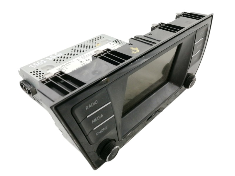 Recambio de sistema audio / radio cd para skoda fabia like referencia OEM IAM 6V0035871B L41SK2 