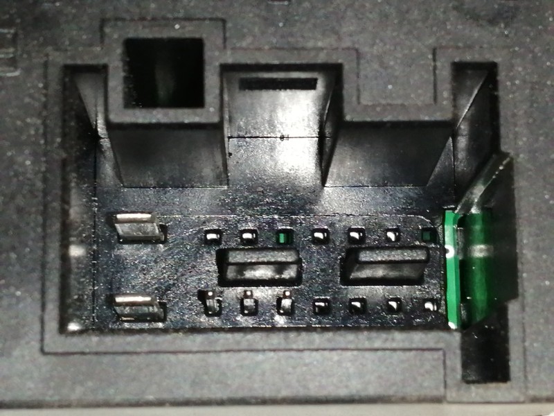 Recambio de elevalunas delantero derecho para volkswagen polo (6r1) advance bluemotion referencia OEM IAM 6R0959802AD S850311037