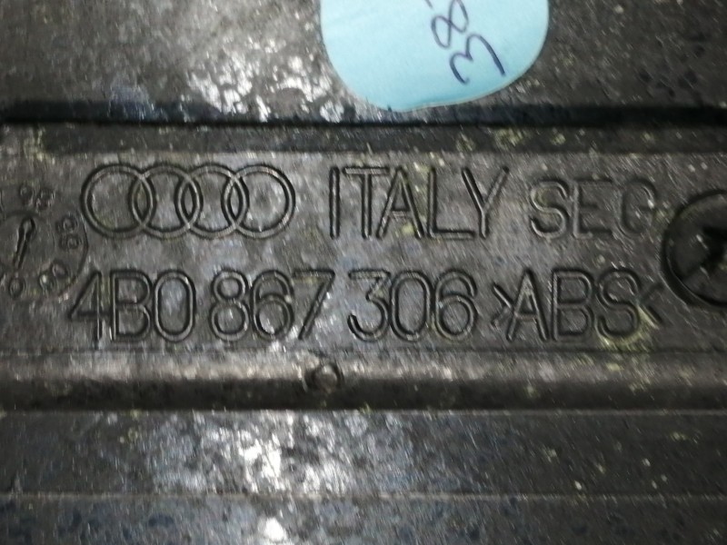 Recambio de guarnecido puerta trasera derecha para audi a6 berlina (4b2) 2.8 v6 30v referencia OEM IAM 4B0867306 9810523643 4B08