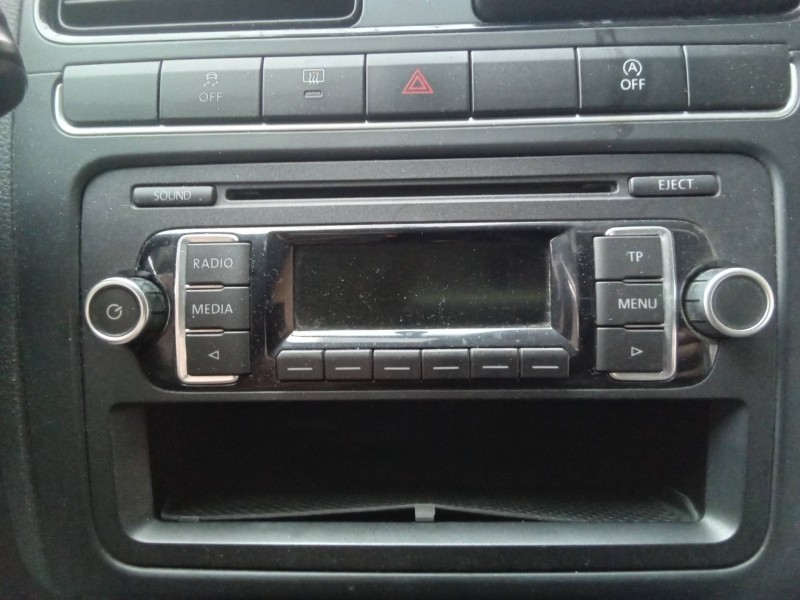 Recambio de sistema audio / radio cd para volkswagen polo (6r1) advance bluemotion referencia OEM IAM 5M0035156D  