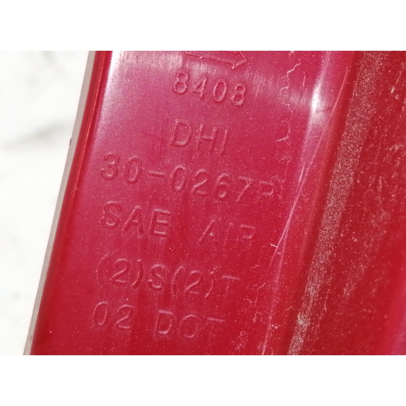 Recambio de piloto trasero derecho para chevrolet kalos 1.2 se referencia OEM IAM 300267R  