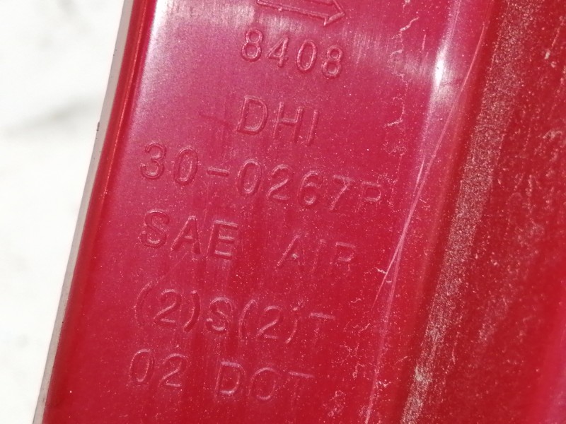 Recambio de piloto trasero derecho para chevrolet kalos 1.2 se referencia OEM IAM 300267R  