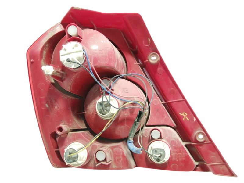 Recambio de piloto trasero derecho para chevrolet kalos 1.2 se referencia OEM IAM 300267R  