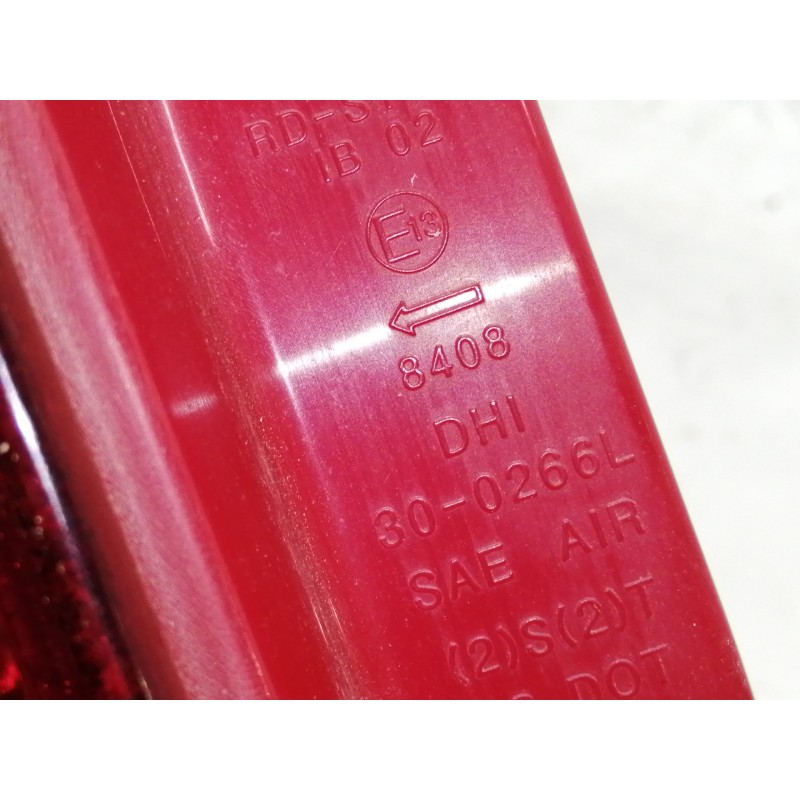 Recambio de piloto trasero izquierdo para chevrolet kalos 1.2 se referencia OEM IAM 300266L  