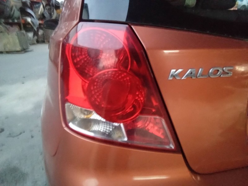 Recambio de piloto trasero izquierdo para chevrolet kalos 1.2 se referencia OEM IAM 300266L  