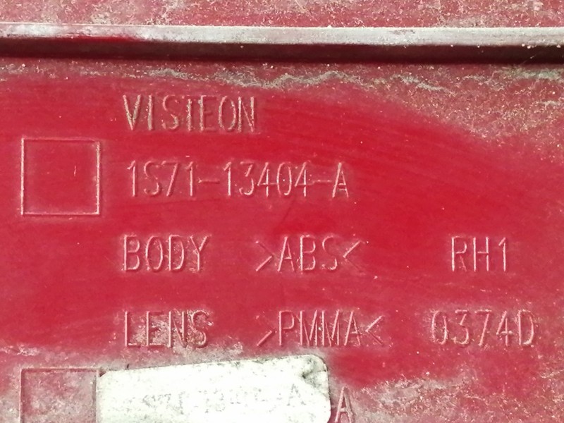 Recambio de piloto trasero derecho para ford mondeo berlina (ge) ambiente (06.2003) (d) referencia OEM IAM 1S7113404A  