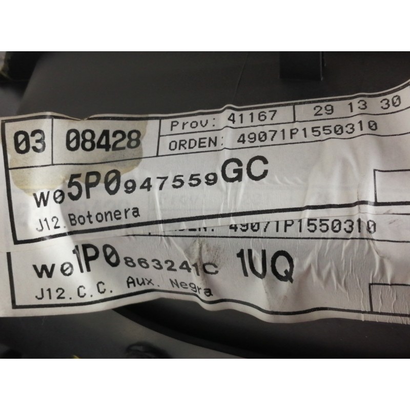 Recambio de apoyabrazos central para seat leon (1p1) comfort limited referencia OEM IAM 1P0864252 1P0863241C 5P0947559GC