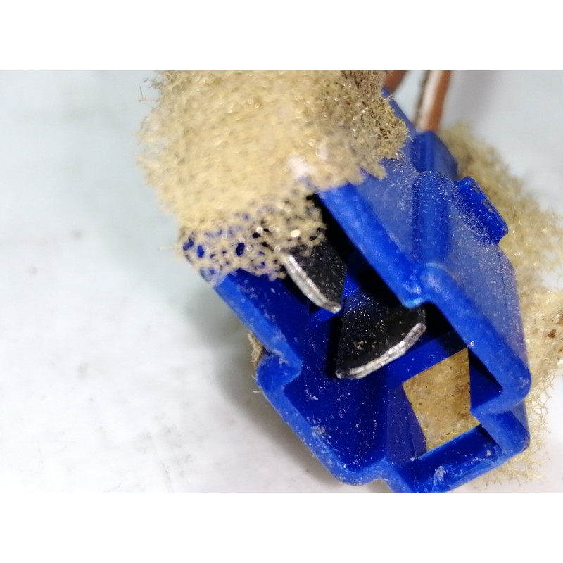 Recambio de cerradura puerta delantera izquierda para tata safari 42fd referencia OEM IAM   