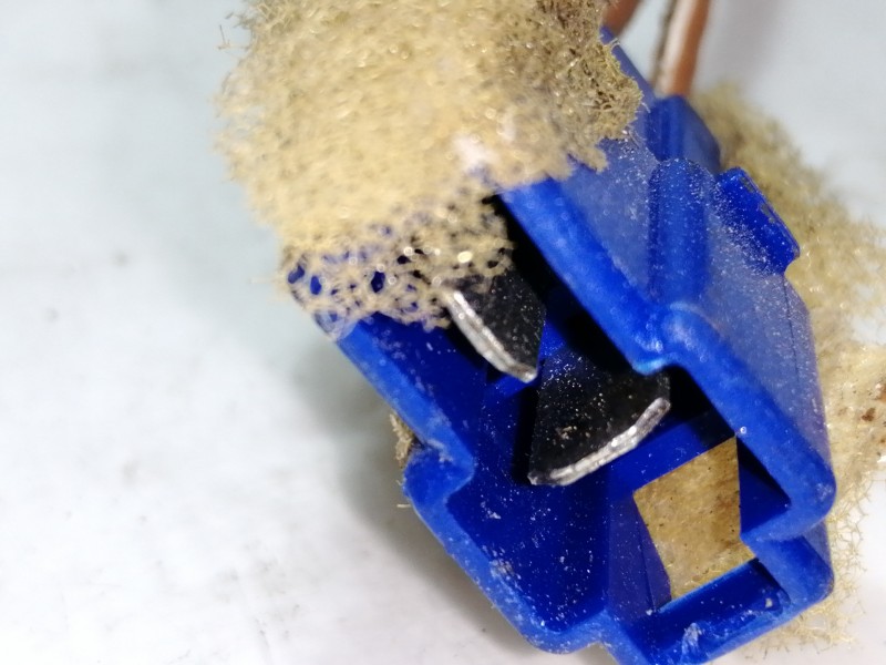 Recambio de cerradura puerta delantera izquierda para tata safari 42fd referencia OEM IAM   