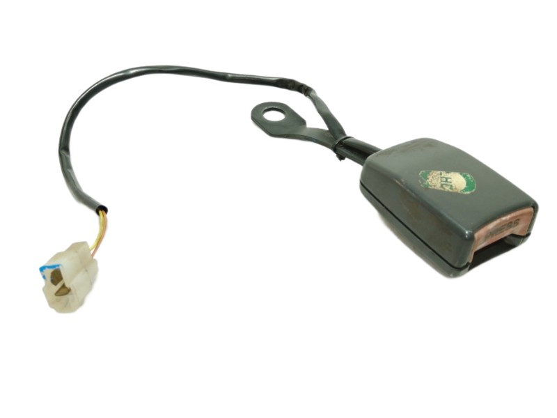 Recambio de enganche cinturon delantero izquierdo para tata safari 42fd referencia OEM IAM   