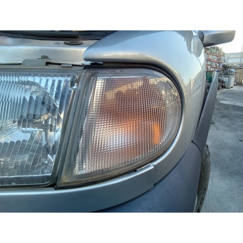 Recambio de piloto delantero izquierdo para tata safari 42fd referencia OEM IAM 15900000L  