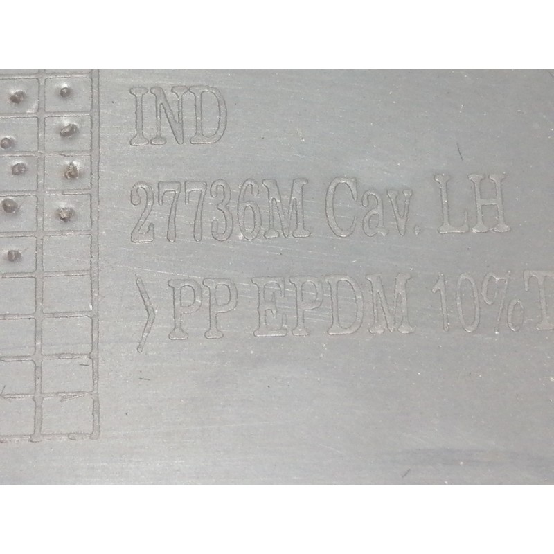 Recambio de aletin delantero izquierdo para tata safari 42fd referencia OEM IAM 269981506340 27736M 