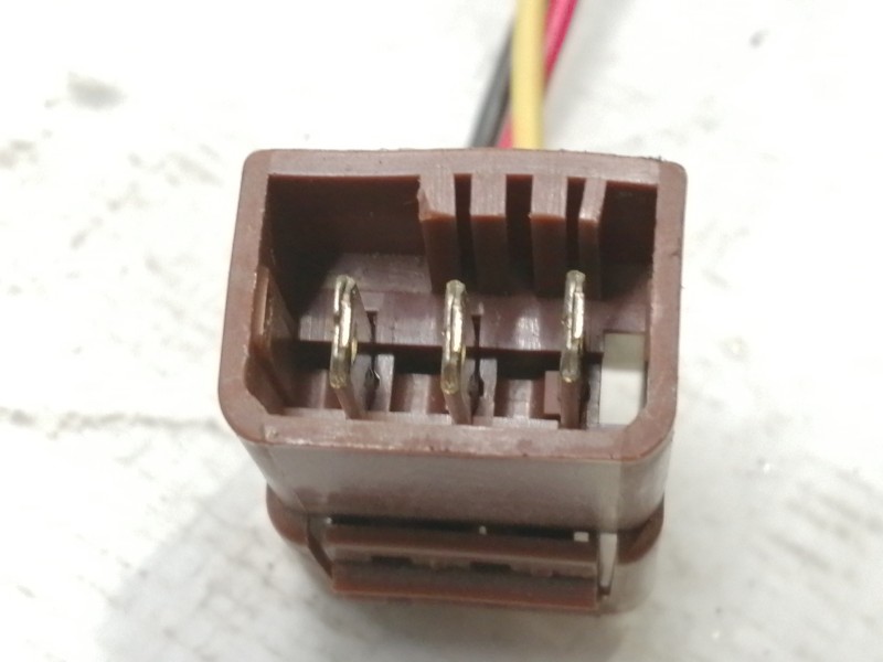 Recambio de piloto trasero derecho para ligier js20 referencia OEM IAM 3241  