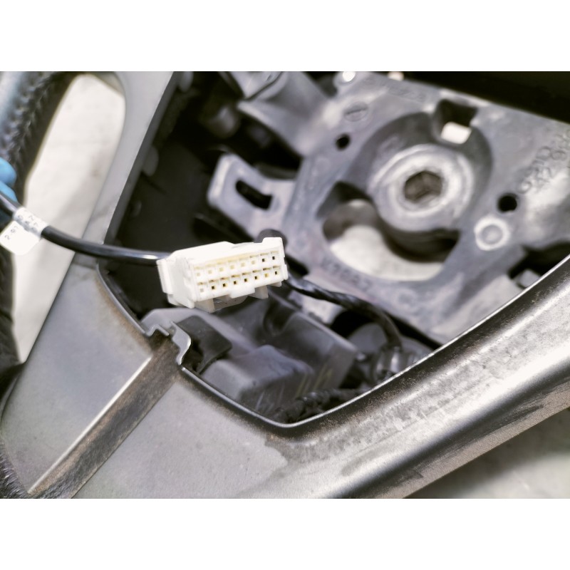 Recambio de volante para mazda 6 lim. (gh) 1.8 120cv active (4-ptas.) referencia OEM IAM GS1D32980D K3887 