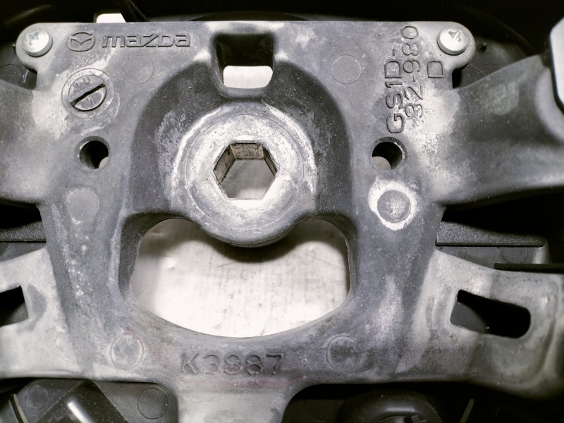 Recambio de volante para mazda 6 lim. (gh) 1.8 120cv active (4-ptas.) referencia OEM IAM GS1D32980D K3887 