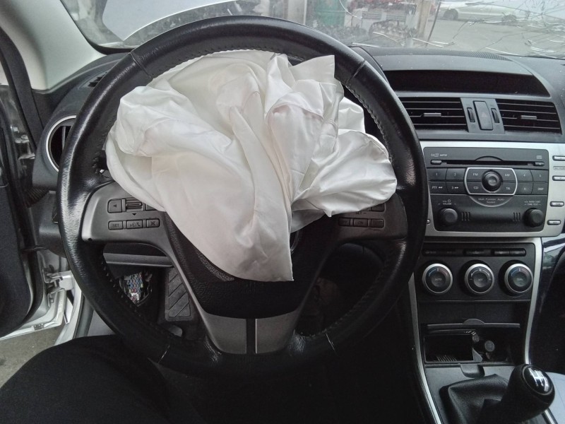 Recambio de volante para mazda 6 lim. (gh) 1.8 120cv active (4-ptas.) referencia OEM IAM GS1D32980D K3887 